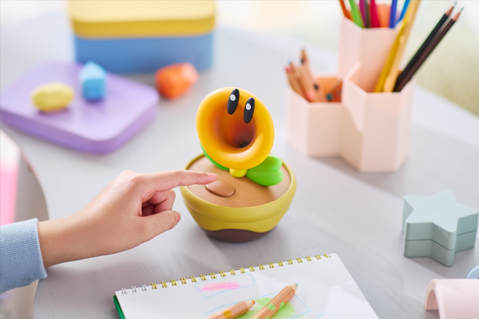 ゲームの世界を飛び出して「おしゃべりフラワー」が本日発売