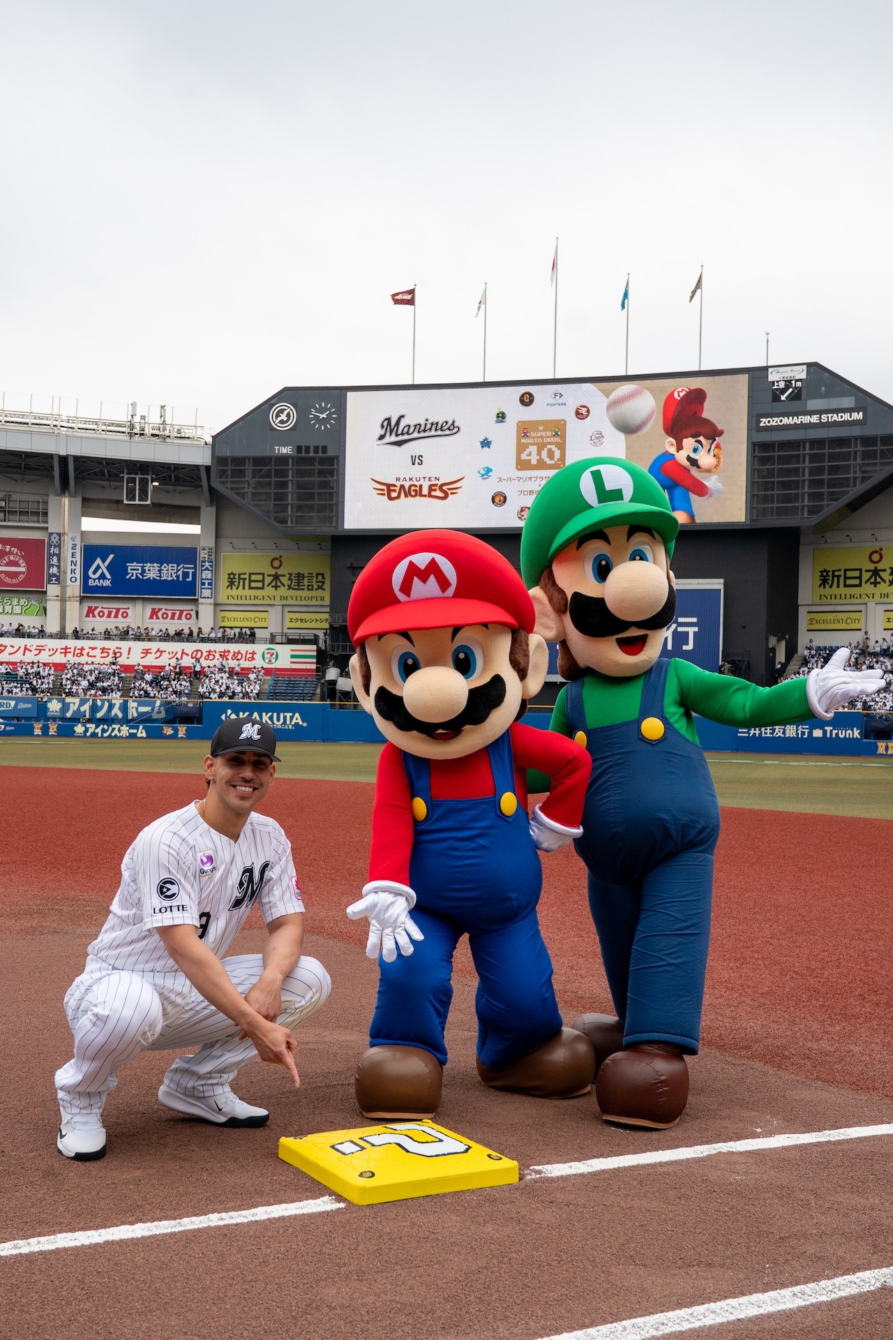 マリオ40周年 × プロ野12球団ベースボールシャツオリックスL